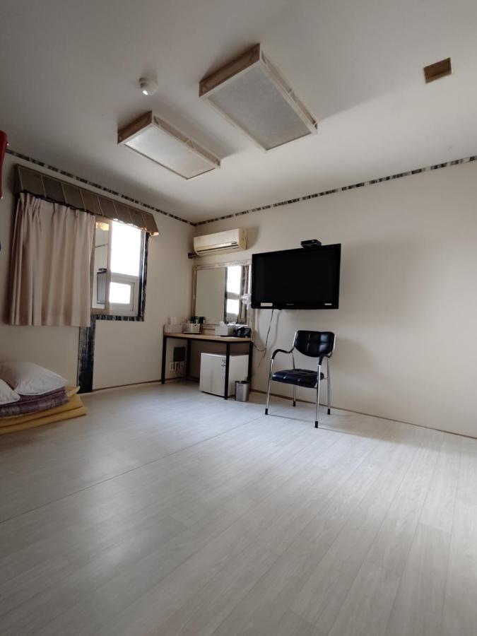 Athene Motel Gwangju Metropolitan City Exterior foto